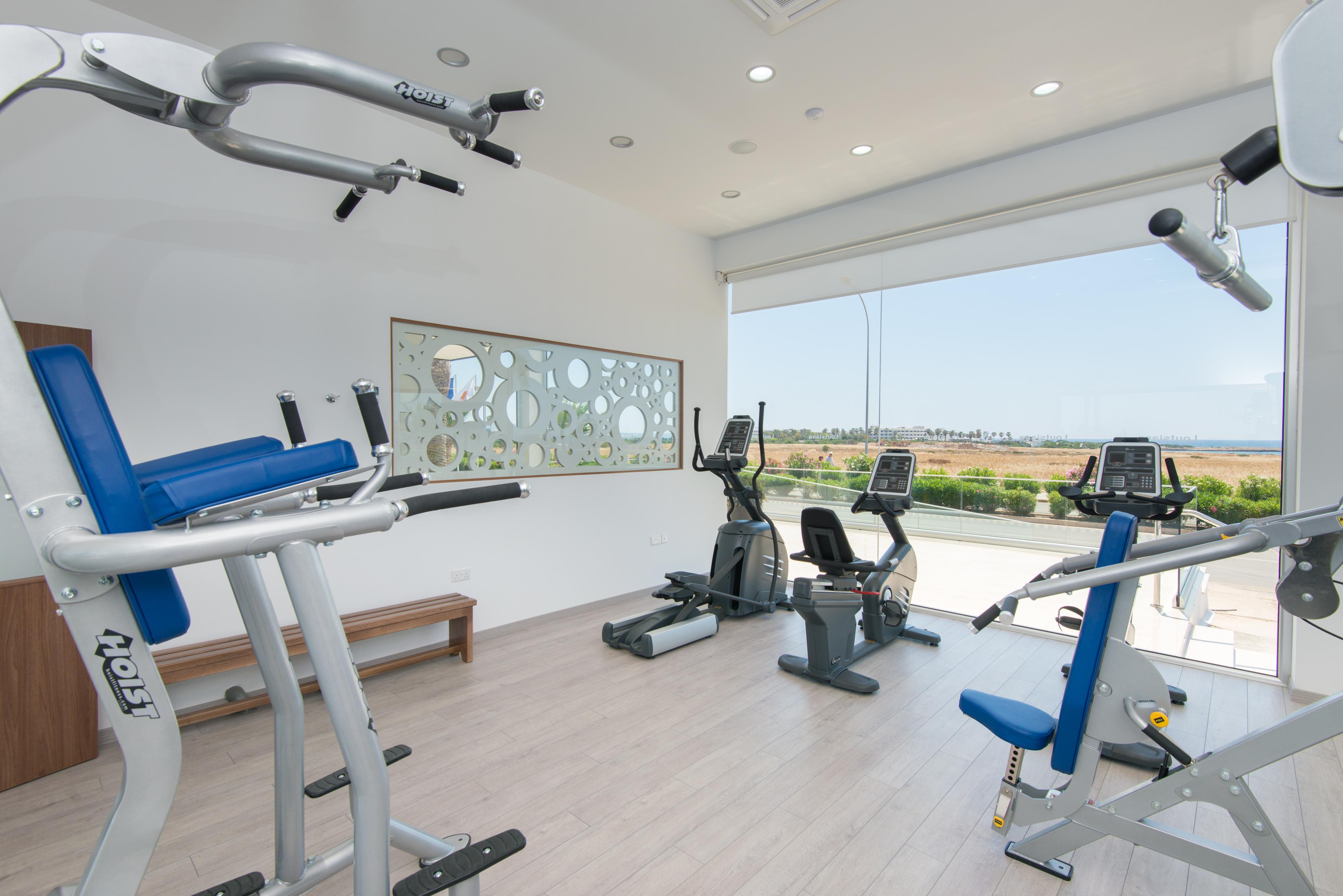 Loutsiana Deluxe Apts ไอยานาปา ภายนอก รูปภาพ