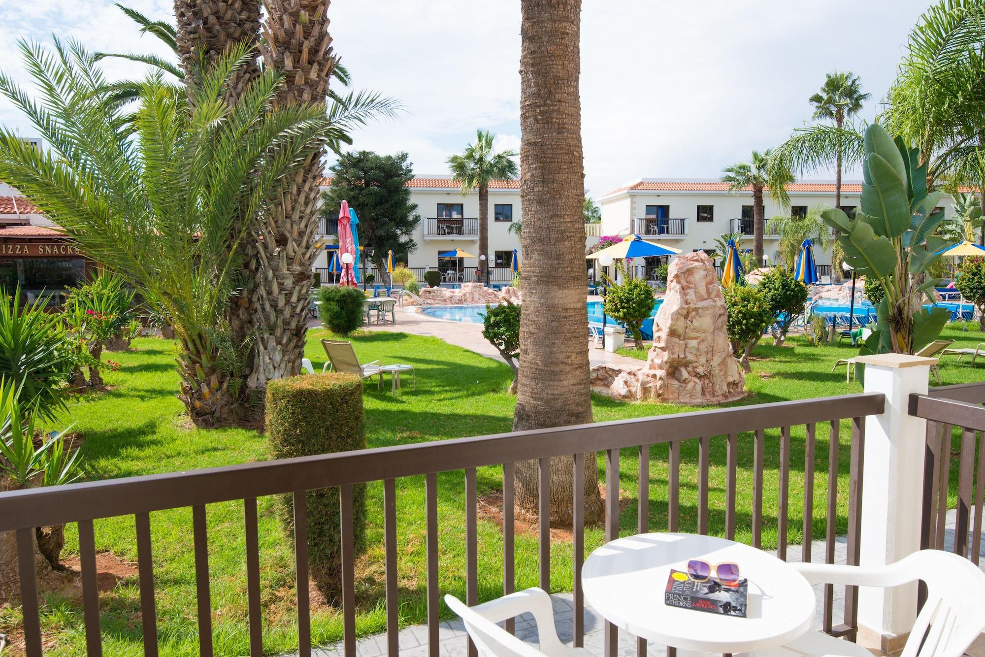 Loutsiana Deluxe Apts ไอยานาปา ภายนอก รูปภาพ