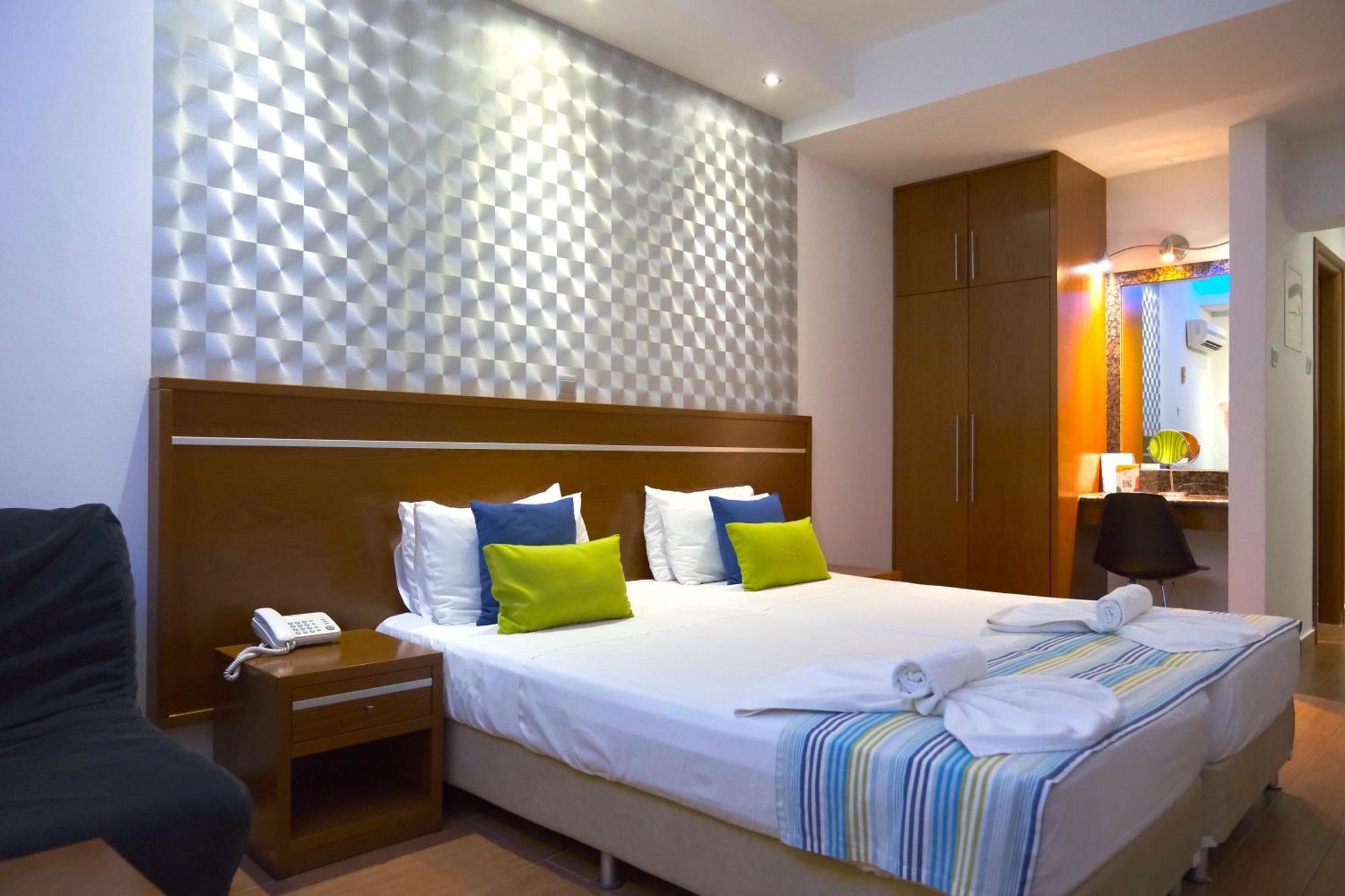 Loutsiana Deluxe Apts ไอยานาปา ห้อง รูปภาพ